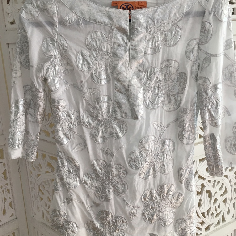 Tory Burch white and silver blouse
